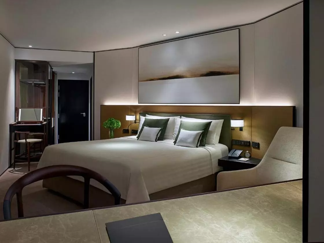 SHANGRILA_SHABAVIZ (11).jpg